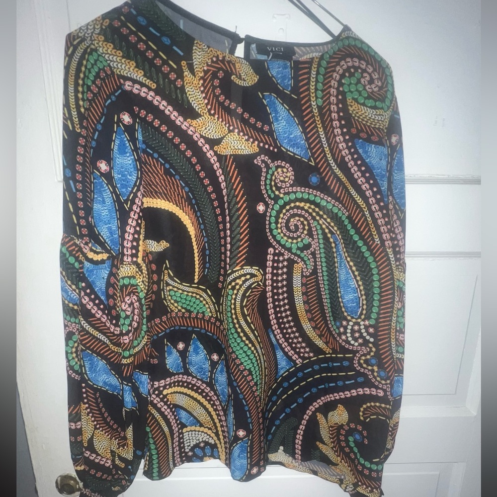 VICI blouse